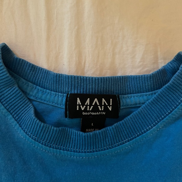 Graphic tshirt - Picture 4 of 4